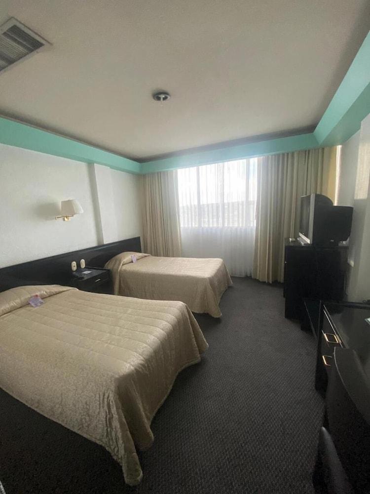 לאון Hotel Real Rex מראה חיצוני תמונה
