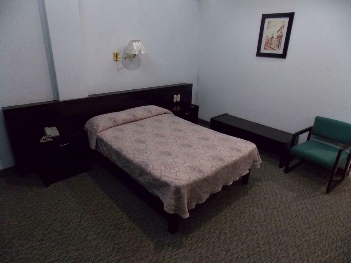 לאון Hotel Real Rex מראה חיצוני תמונה