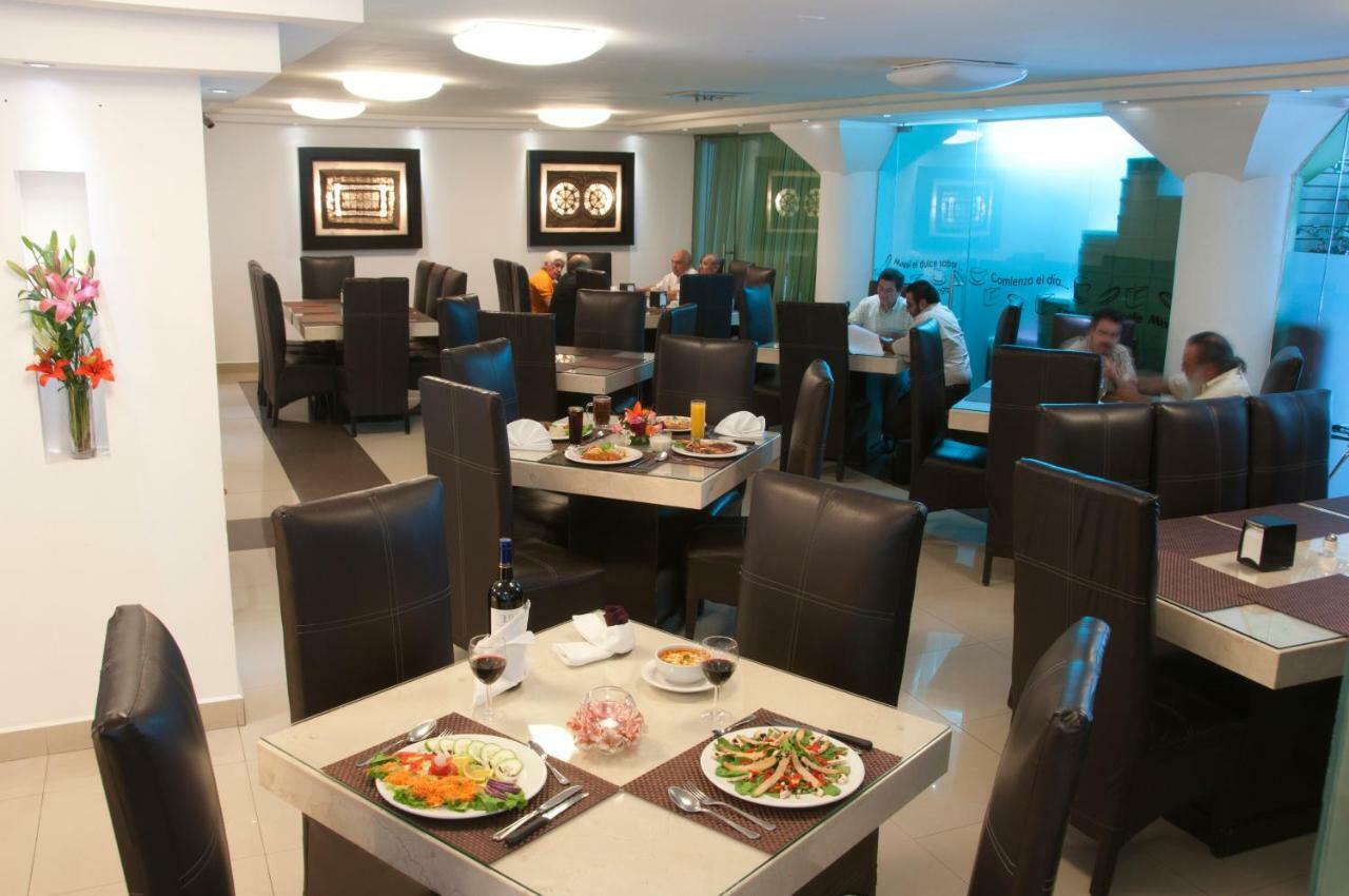 לאון Hotel Real Rex מראה חיצוני תמונה